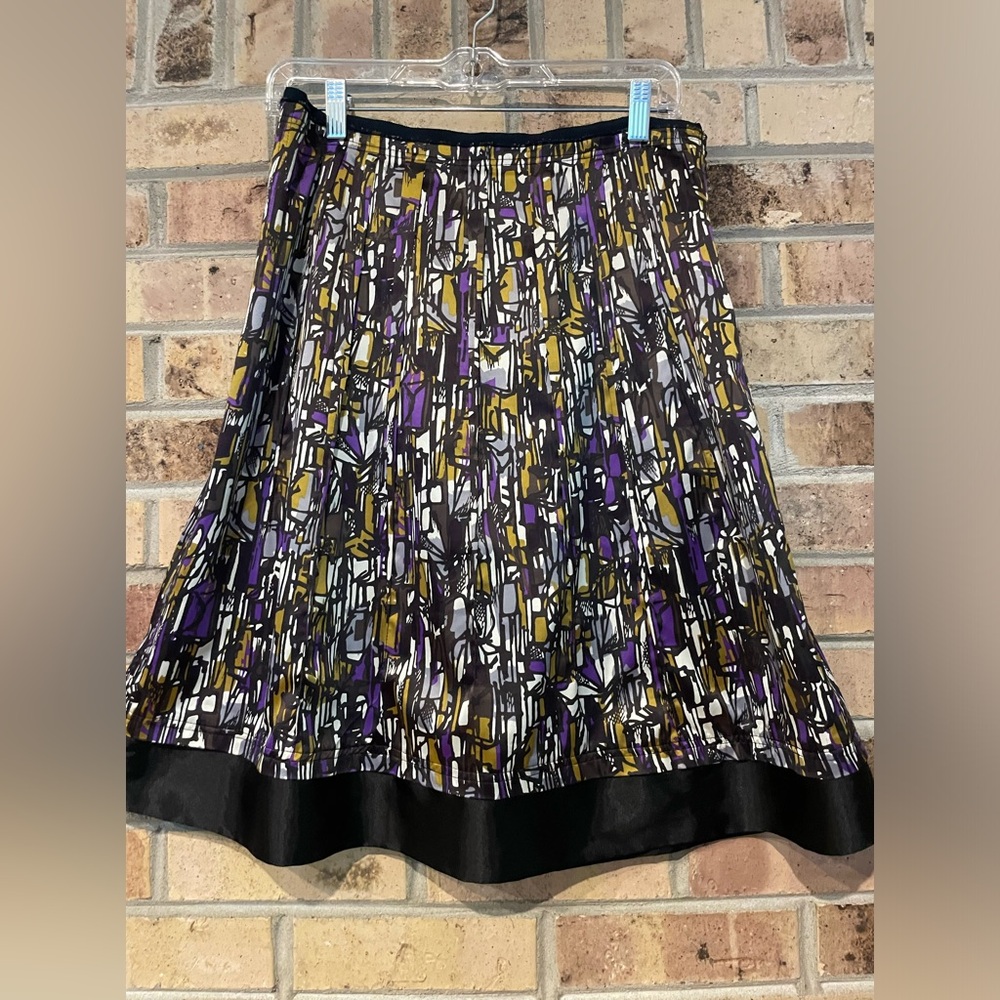 Think Tank multi color skirt, size 6